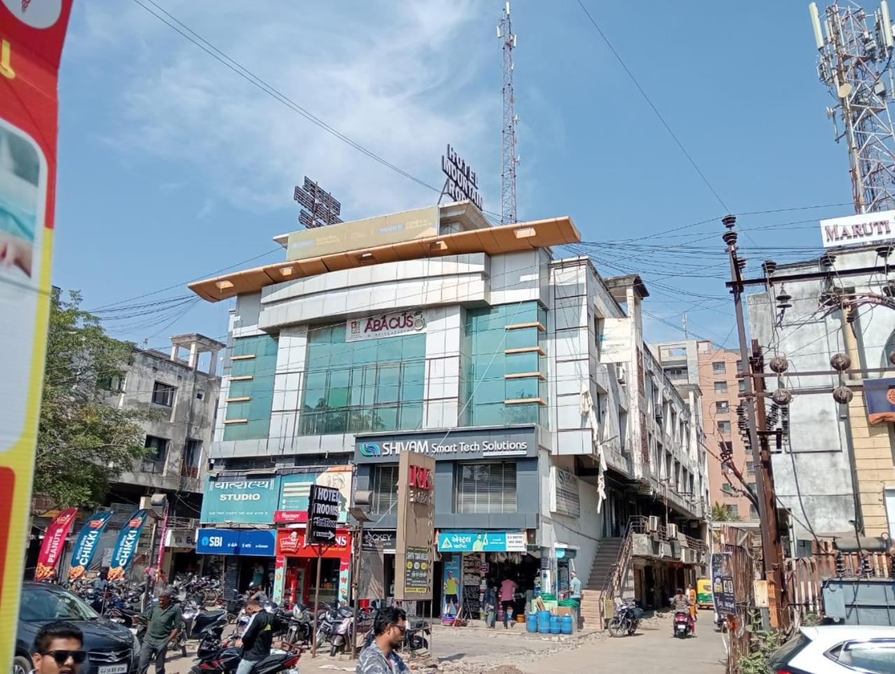 Hotel Mountain Bharuch Luaran gambar